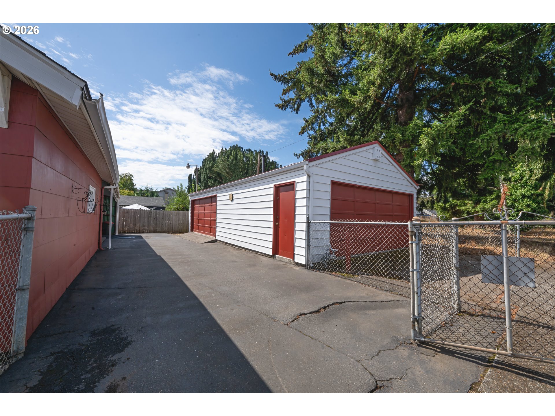 4905 SE 122ND AVE, Portland, OR 97236, photo 7 of 20