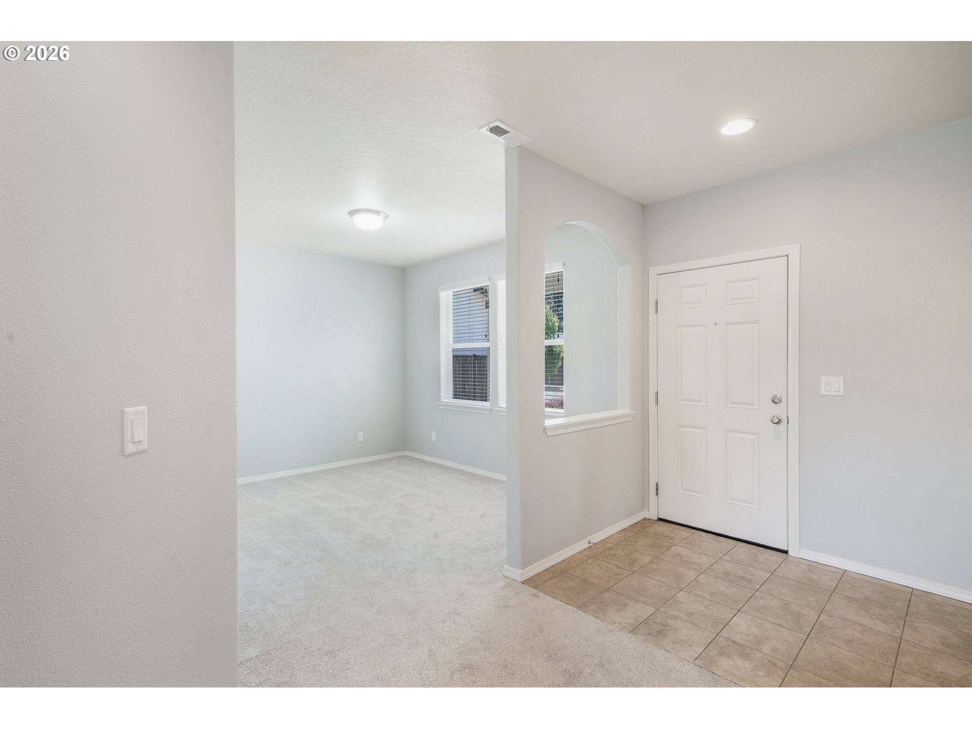 5290 SQUIRREL ST, Springfield, OR 97478, photo 6 of 42