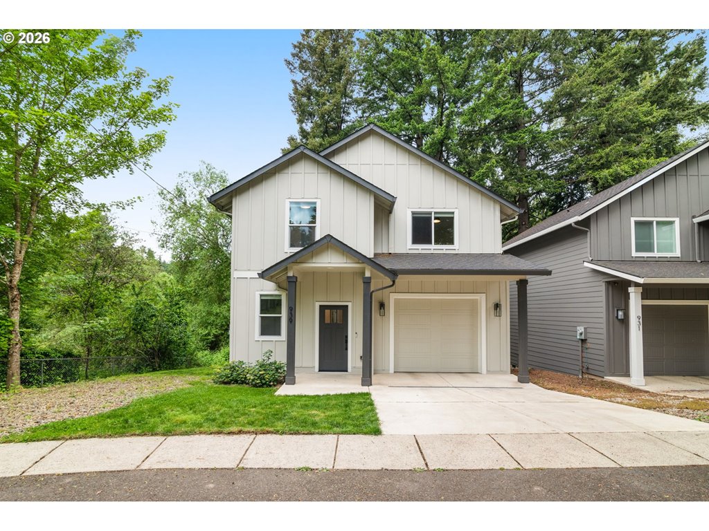 939 SE Roberts Ave