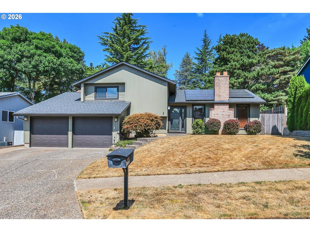 1995 SW 27th Dr