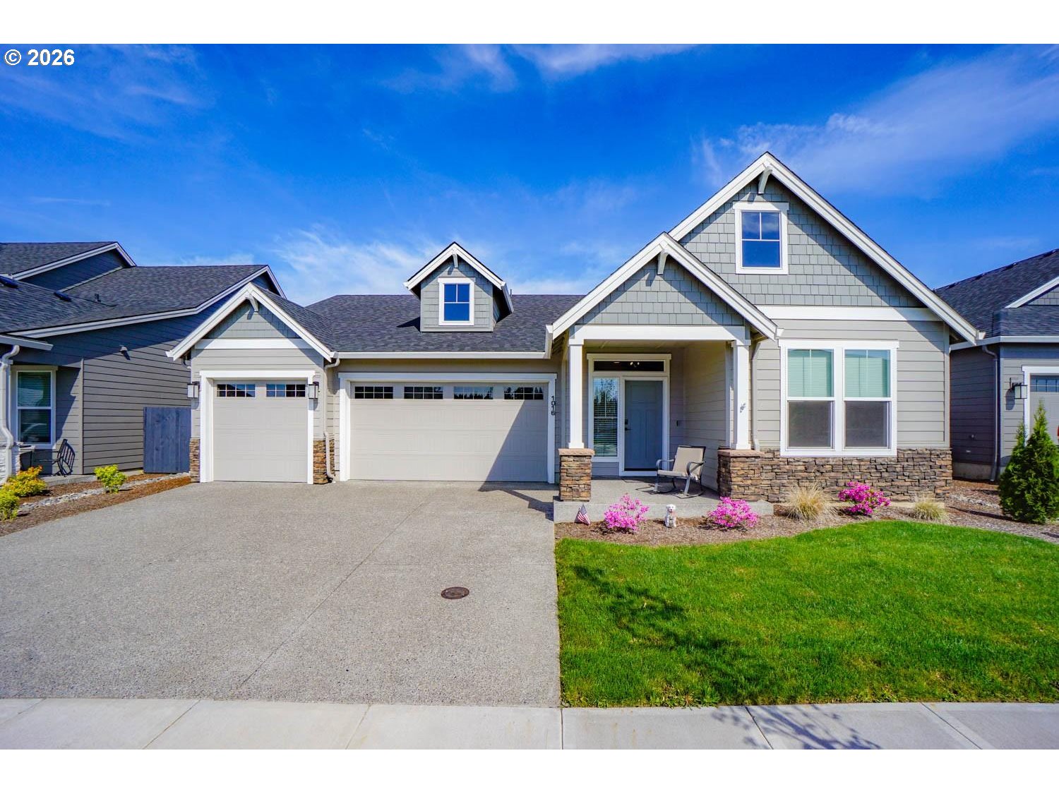 1016 N 44TH PL, Ridgefield, WA 98642, photo 2 of 44