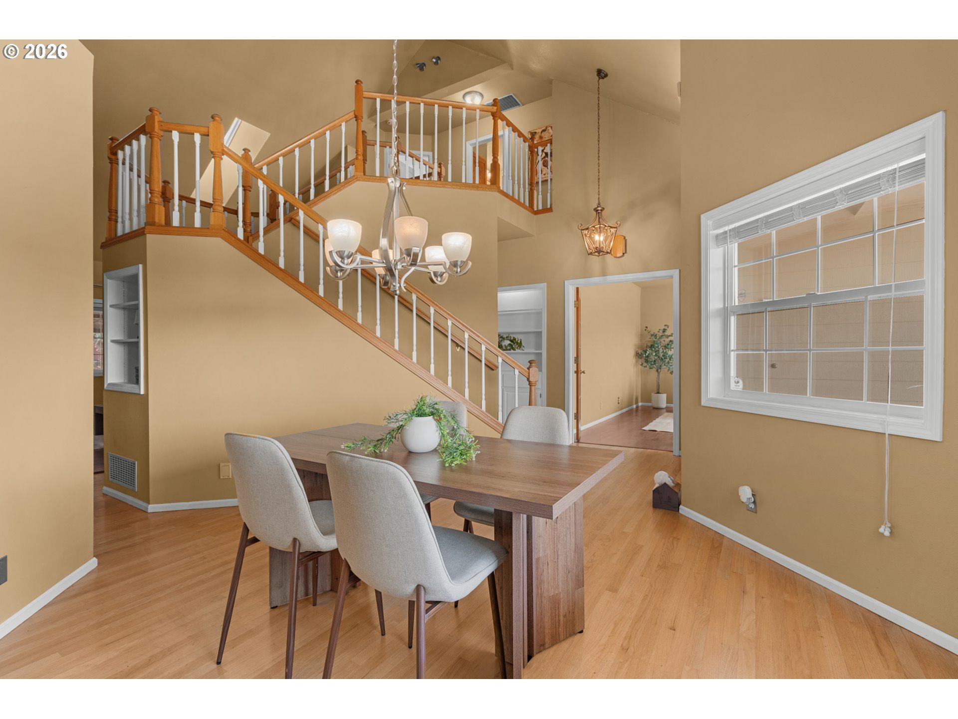 2495 PARK FOREST DR, Eugene, OR 97405, photo 3 of 48