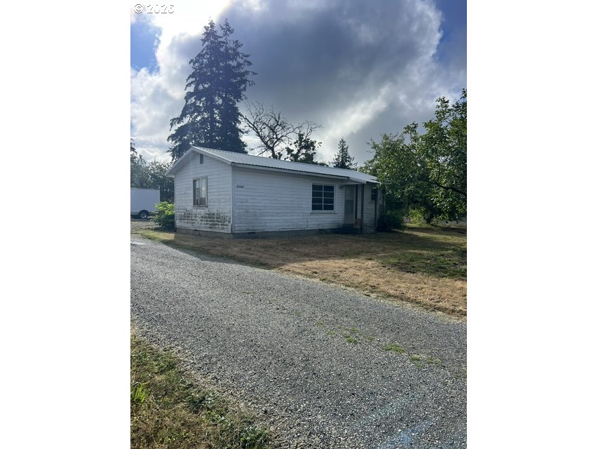 21707 NE 10TH AVE, Ridgefield, WA 98642, photo 3 of 9