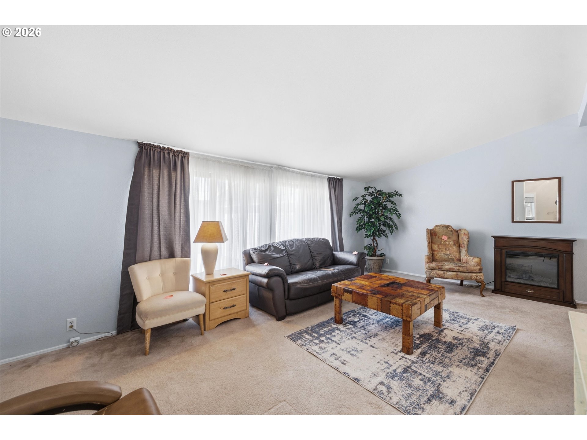 1401 W ELLENDALE AVE, Dallas, OR 97338, photo 4 of 47