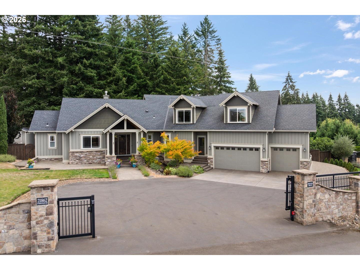 21862 S FERGUSON RD, Beavercreek, OR 97004, photo 2 of 48
