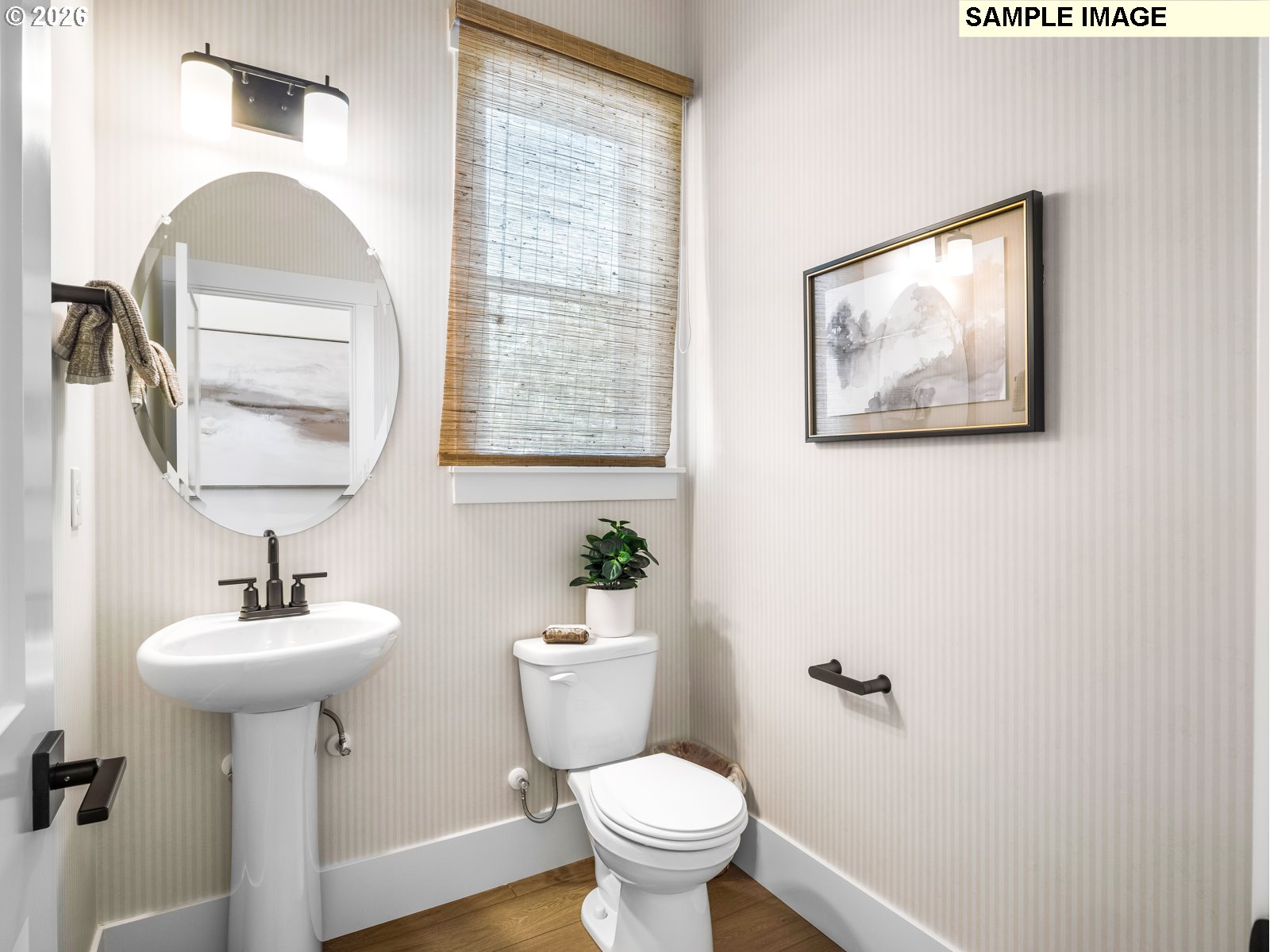 18110 SW Hoover LN, Beaverton, OR 97003, photo 3 of 29