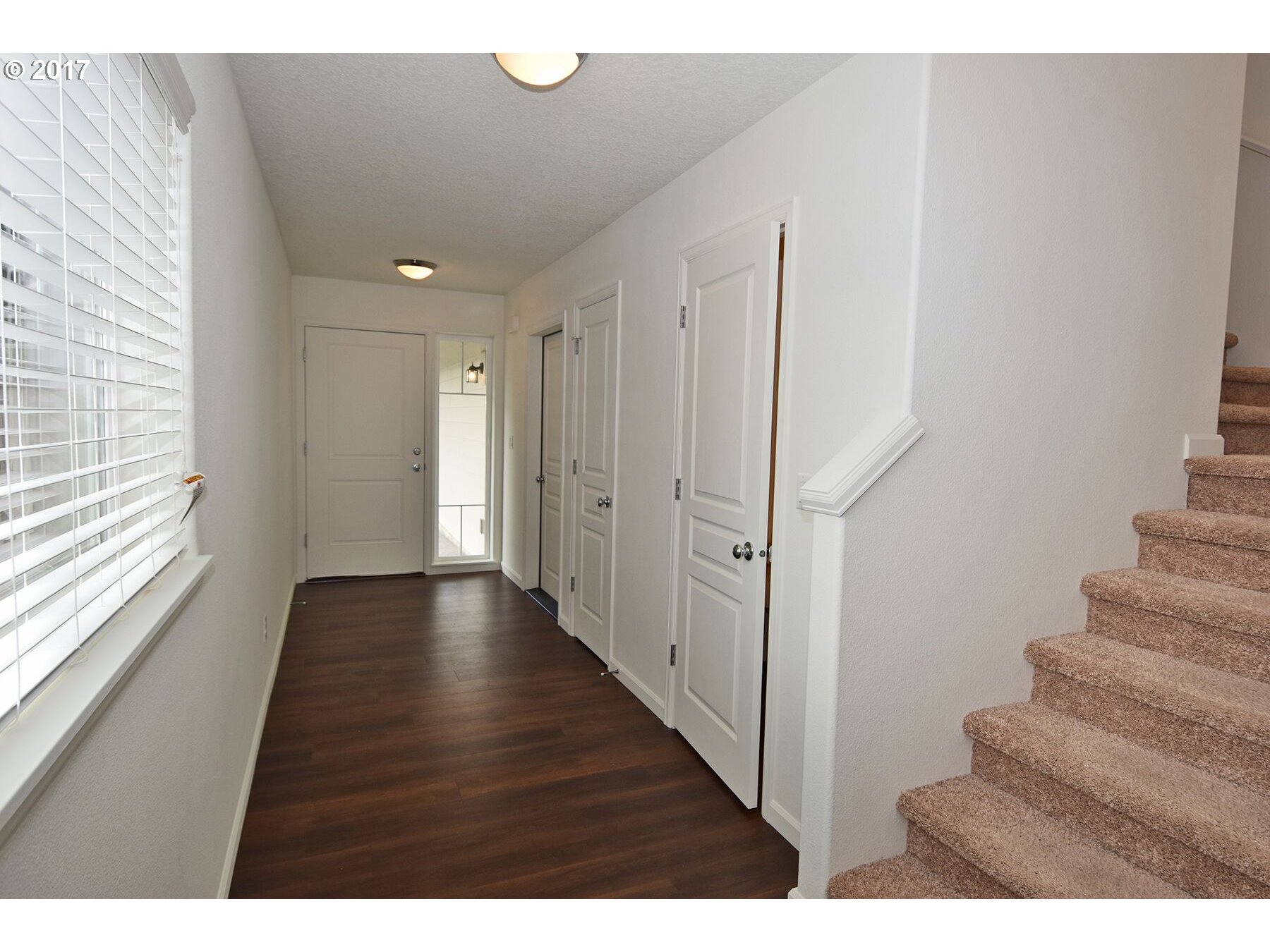 1118 NW 2ND CT, Hillsboro, OR 97124, photo 2 of 20