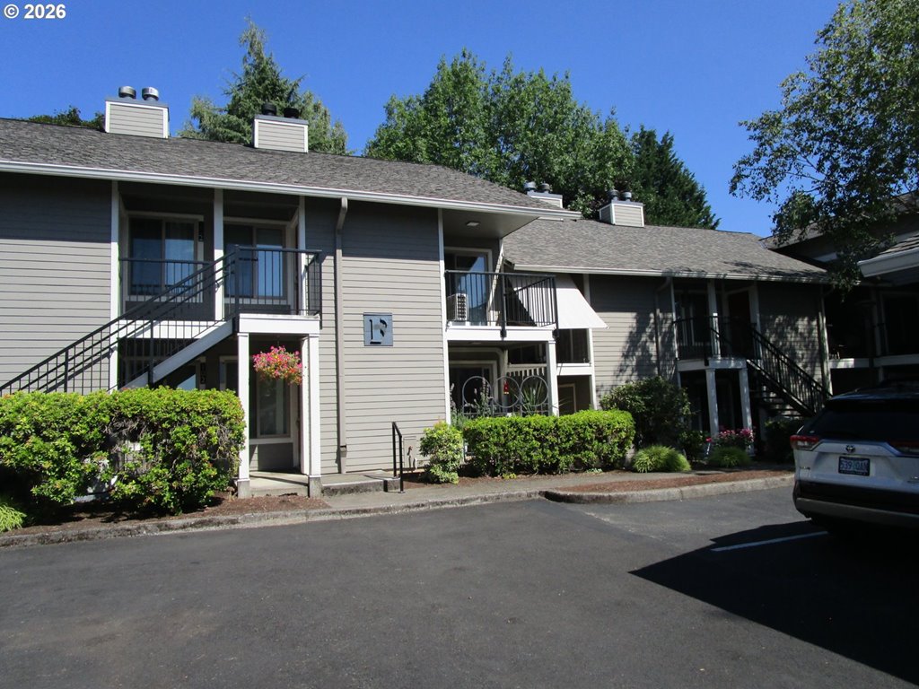 86 Kingsgate Rd Unit F104