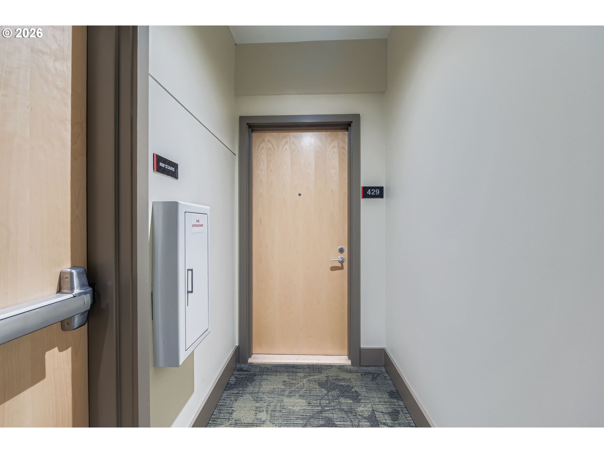 3601 S RIVER PKWY 429, Portland, OR 97239, photo 4 of 36
