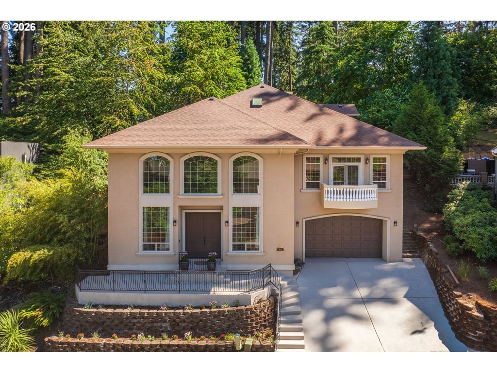 3012 Ashley Loop
