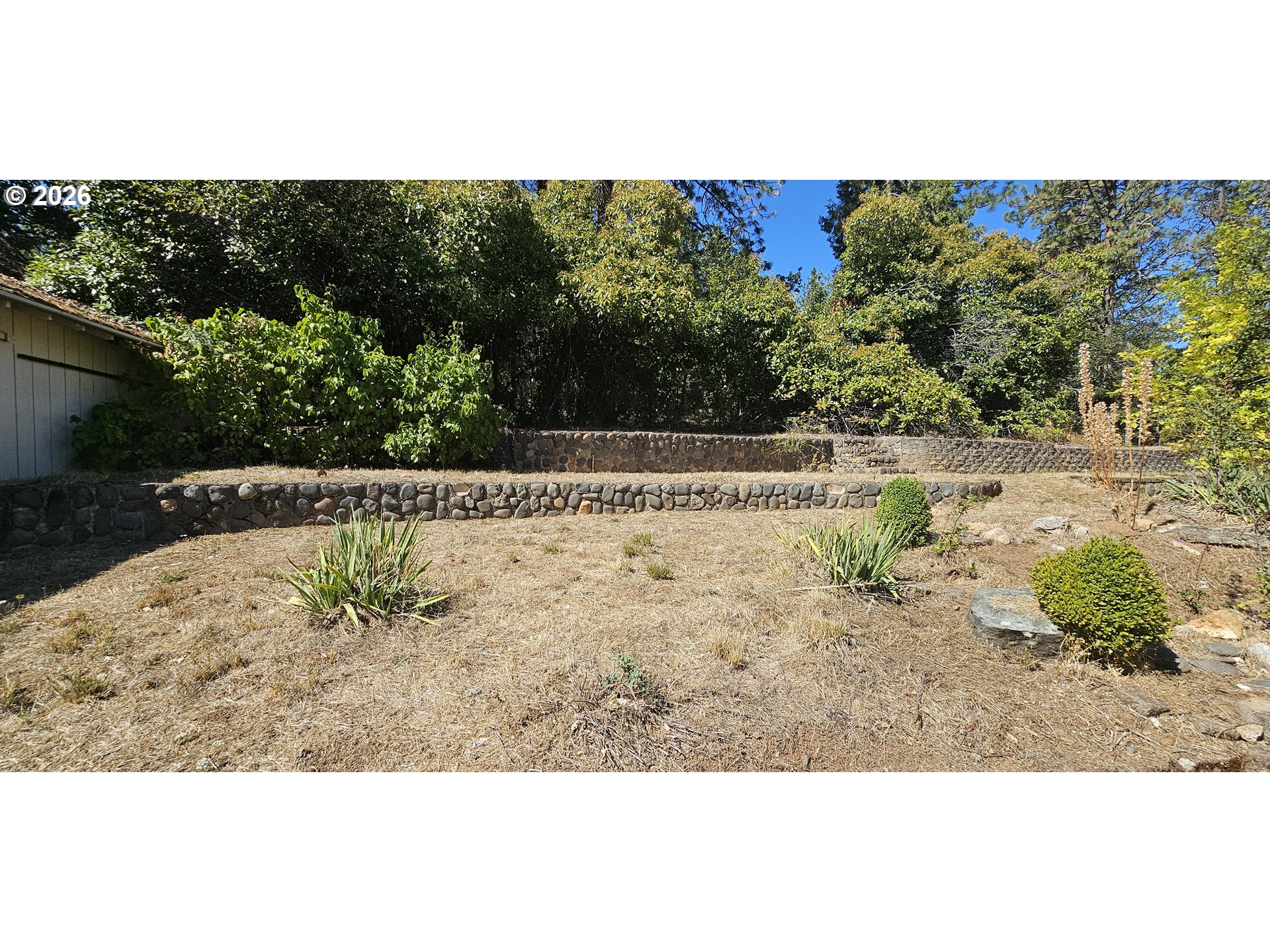 180 REED LN, Canyonville, OR 97417, photo 2 of 31