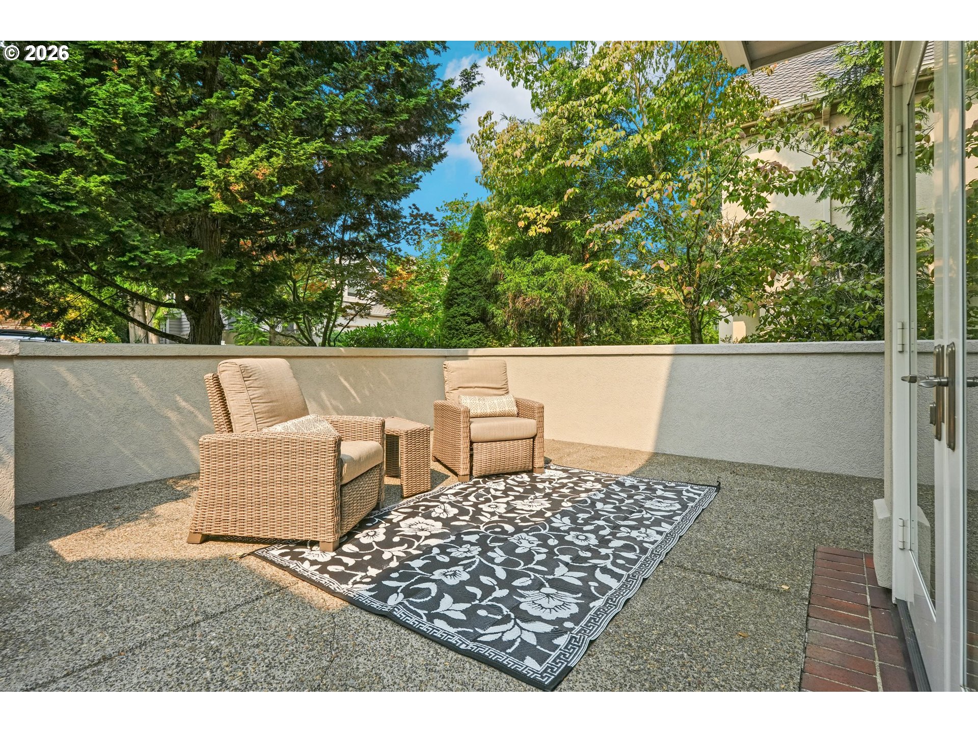 14 MORNINGVIEW CIR, Lake Oswego, OR 97035, photo 6 of 38