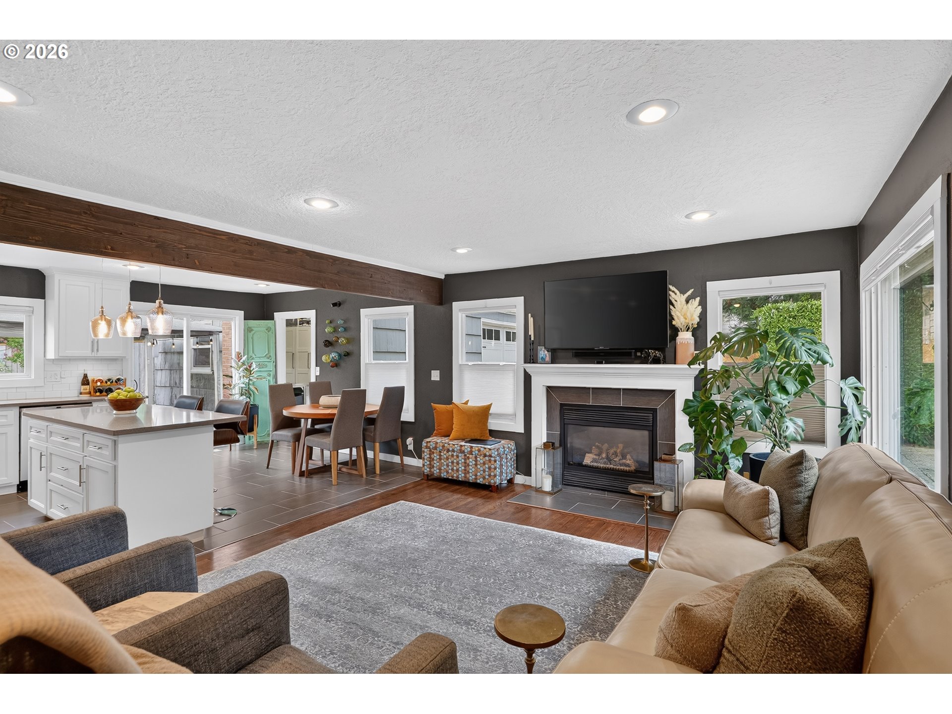 3675 SW 93RD AVE, Portland, OR 97225, photo 2 of 18