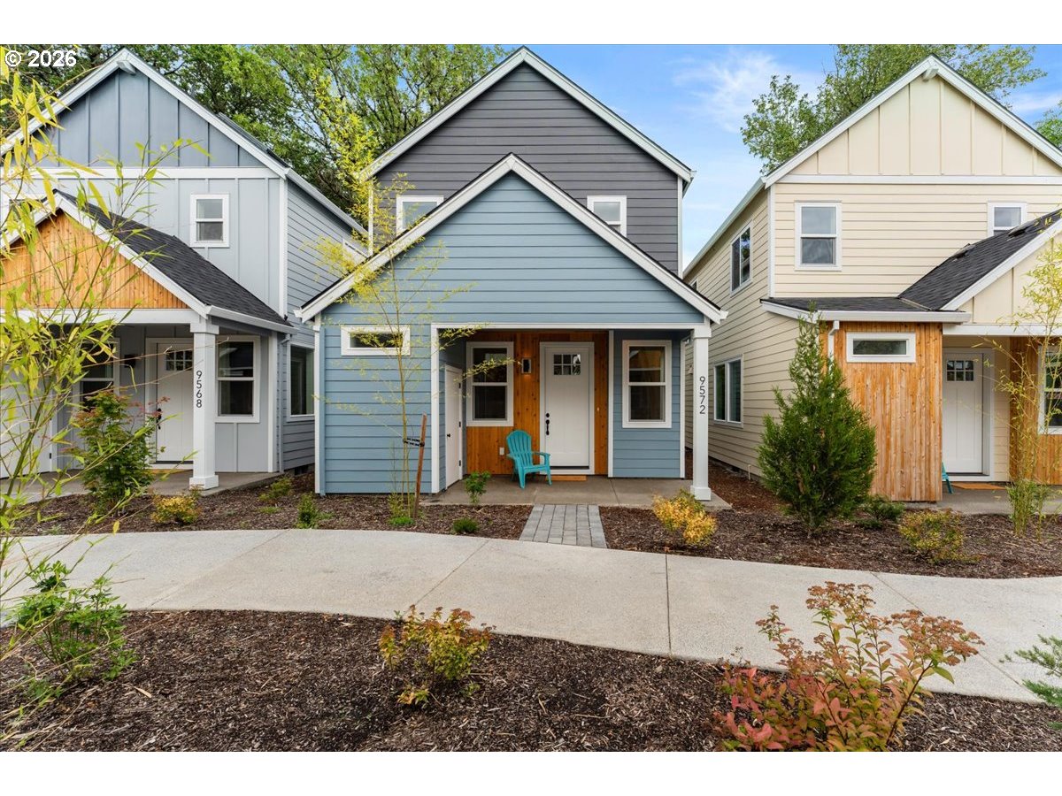 9592 SW 91ST AVE 11, Portland, OR 97223, photo 2 of 24
