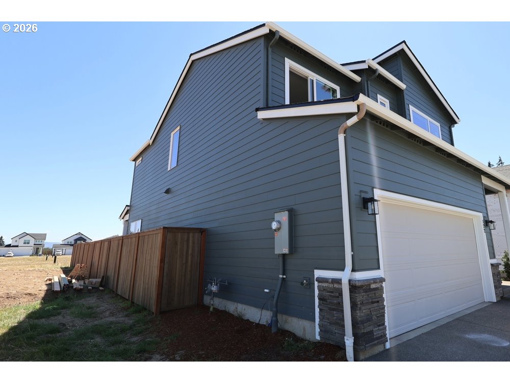 122 S 91ST PL, Ridgefield, WA 98642, photo 2 of 29