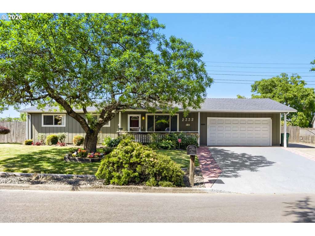 2332 Rhodora St