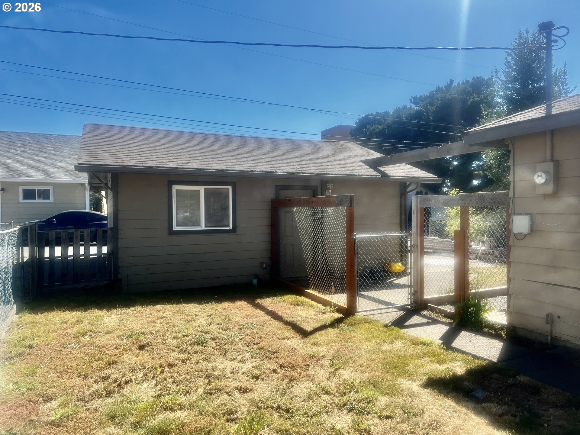 94224 3RD ST, Gold Beach, OR 97444, photo 4 of 22