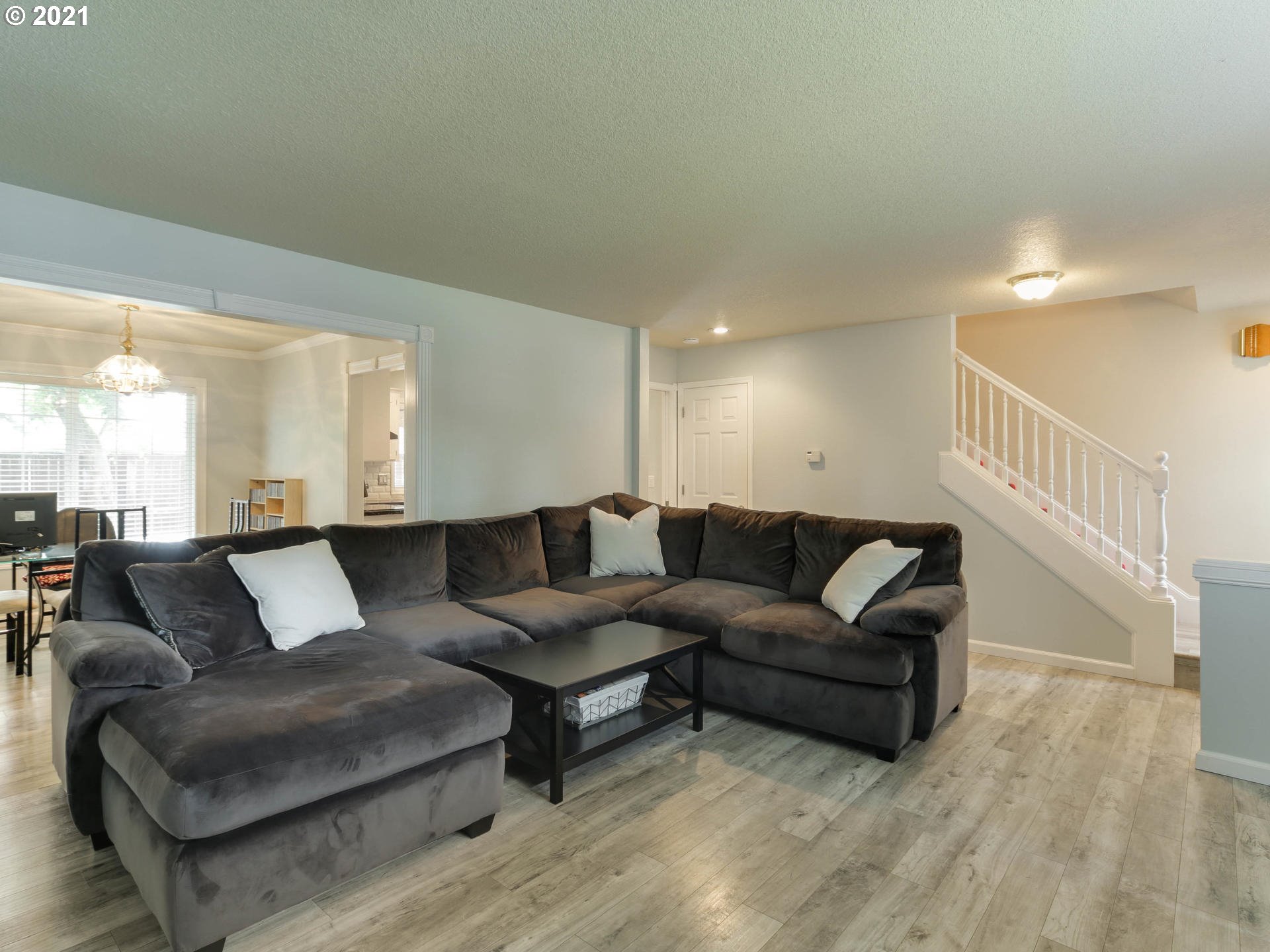 143 NW SCOTT ST, Hillsboro, OR 97124, photo 4 of 22