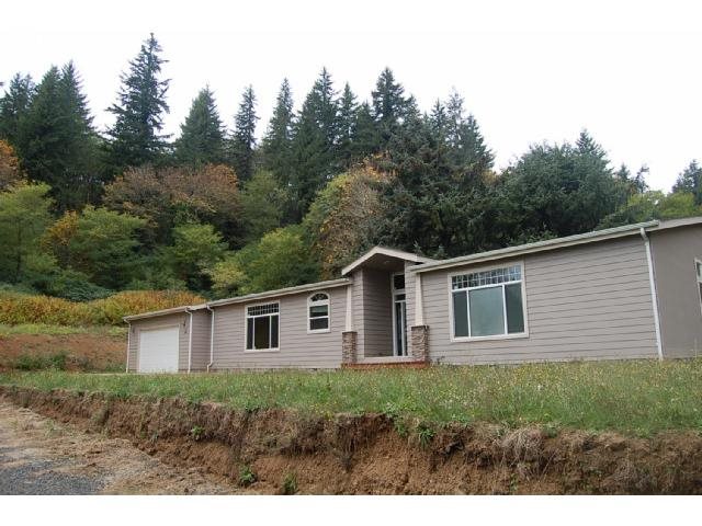 1669 N Nye St