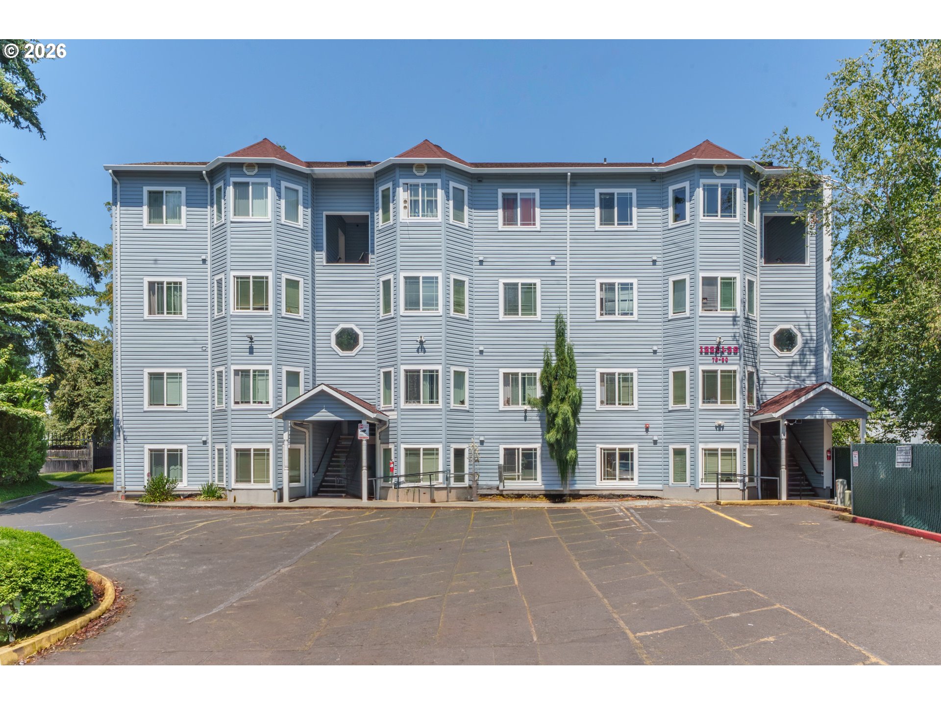 12231 SE BUSH ST, Portland, OR 97236, photo 5 of 20