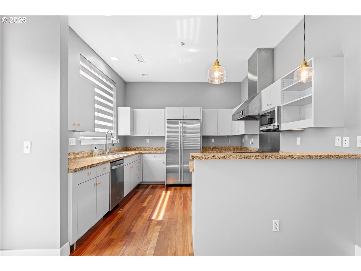 2140 NW 16th AVE, Portland, OR 97209, photo 6 of 35