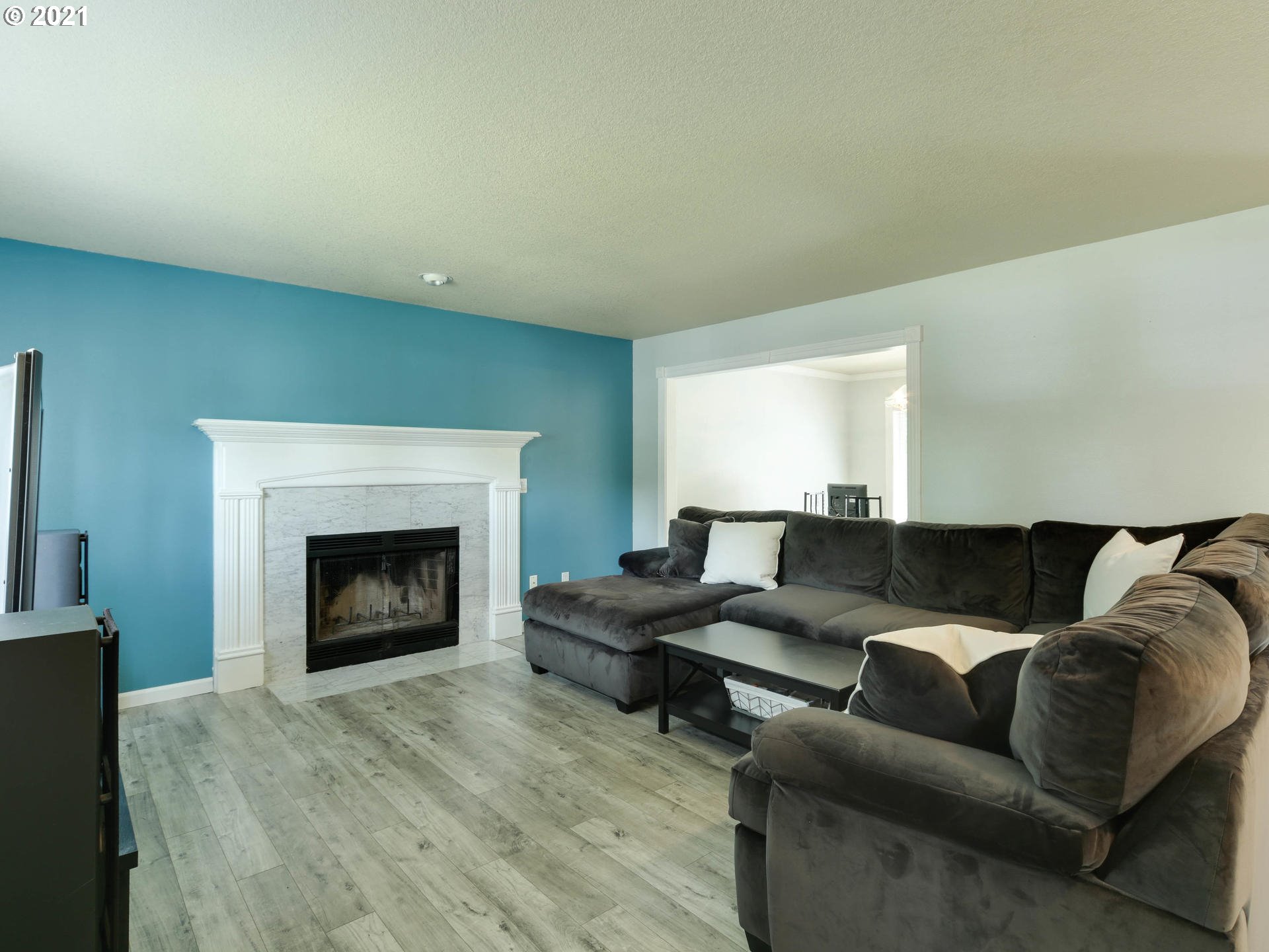 143 NW SCOTT ST, Hillsboro, OR 97124, photo 2 of 22
