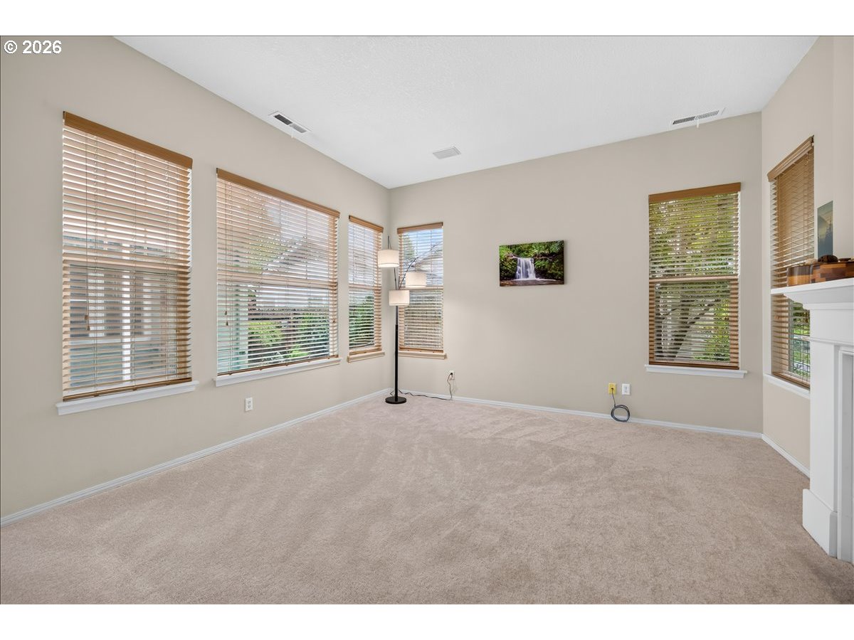 1741 NE 65TH AVE, Hillsboro, OR 97124, photo 7 of 46