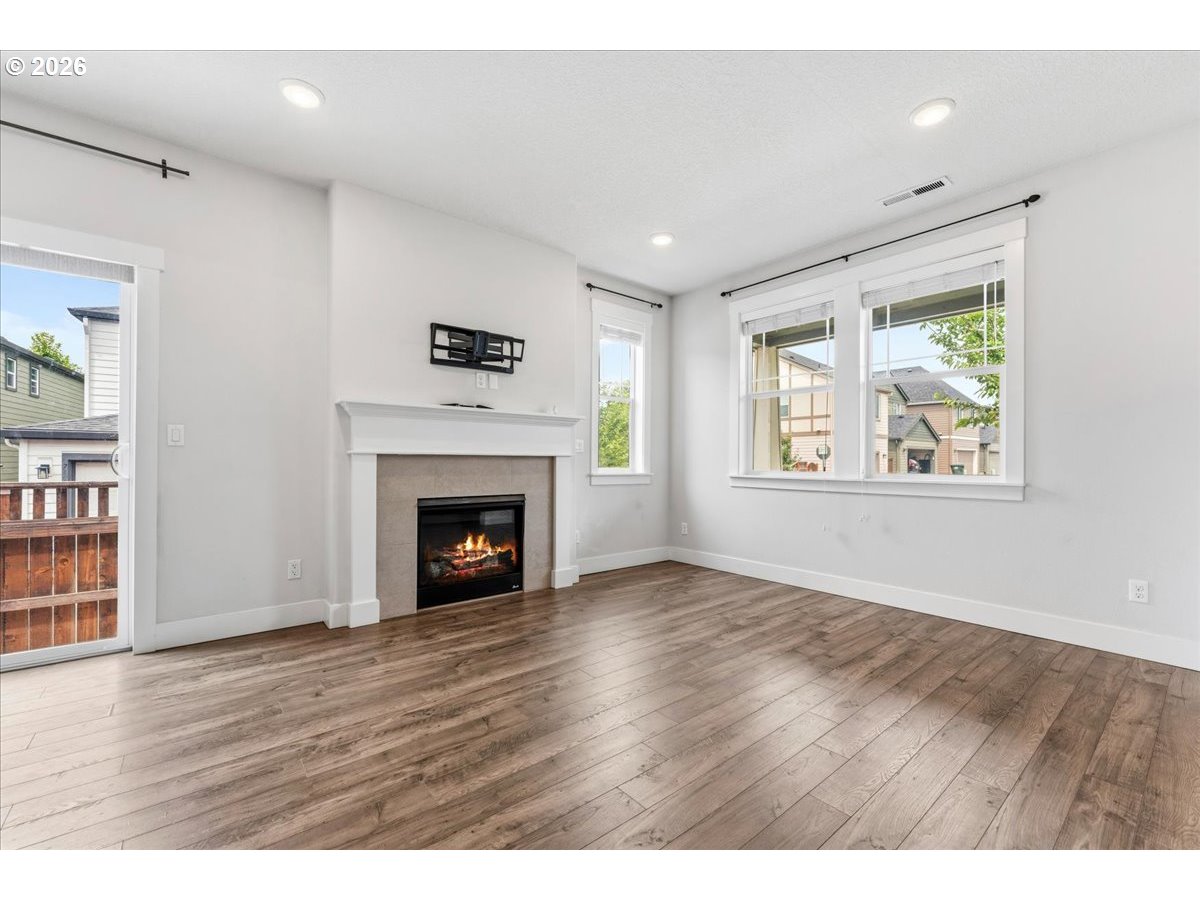 15254 NW COSMOS ST, Portland, OR 97229, photo 8 of 48