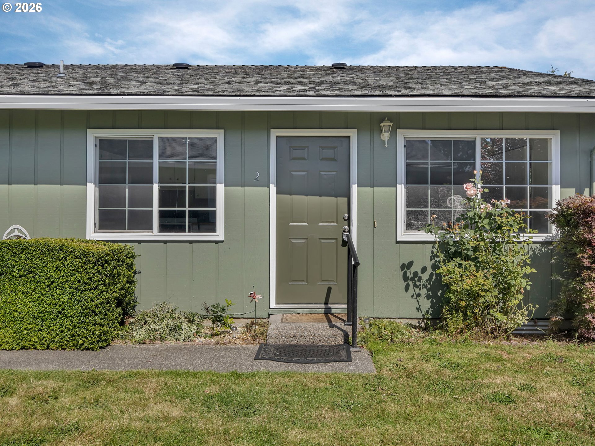 154 S 21ST ST, St. Helens, OR 97051, photo 5 of 48