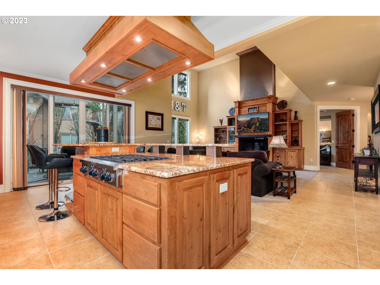 22385 SW 103RD AVE, Tualatin, OR 97062, photo 5 of 32