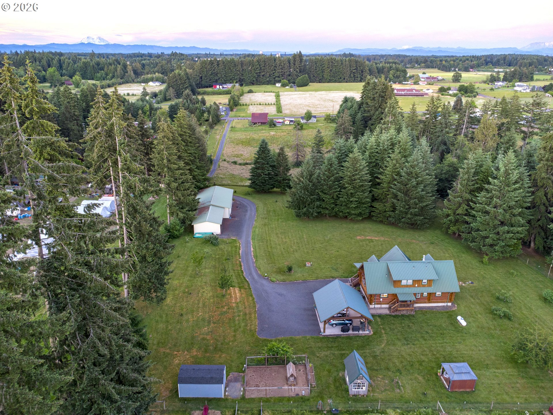 745 TENNESSEE RD, Winlock, WA 98596, photo 4 of 35