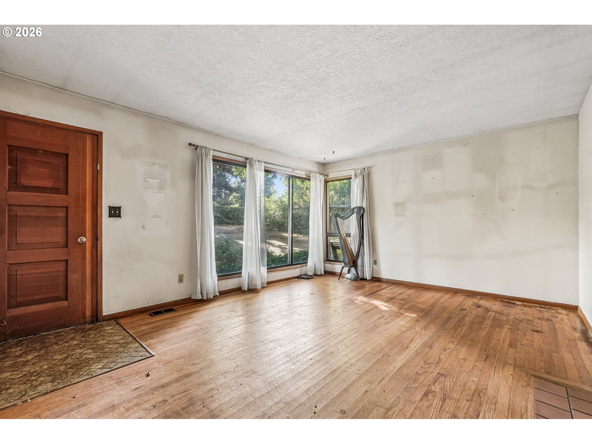 4535 SW 54TH PL, Portland, OR 97221, photo 7 of 36