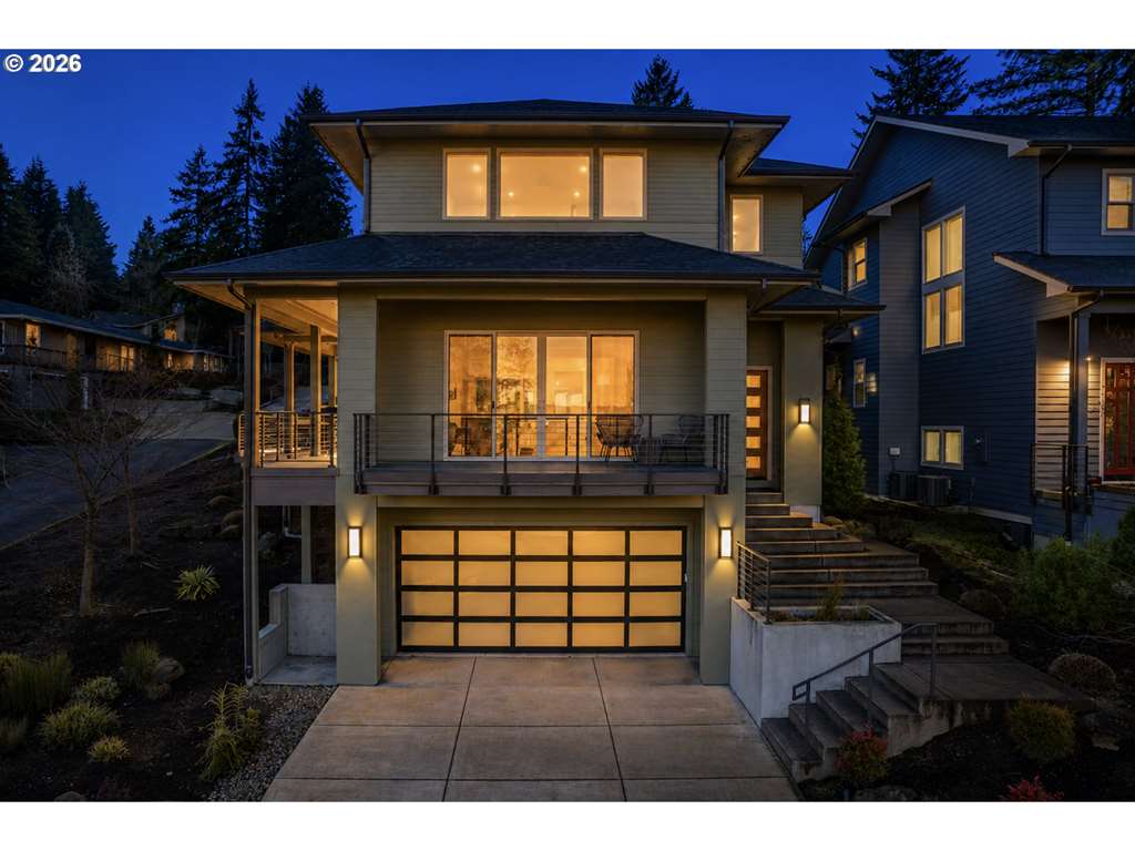 2490 Panorama Dr