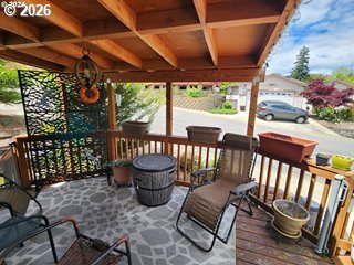 126 KIMBERLY WAY, Canyonville, OR 97417, photo 4 of 30