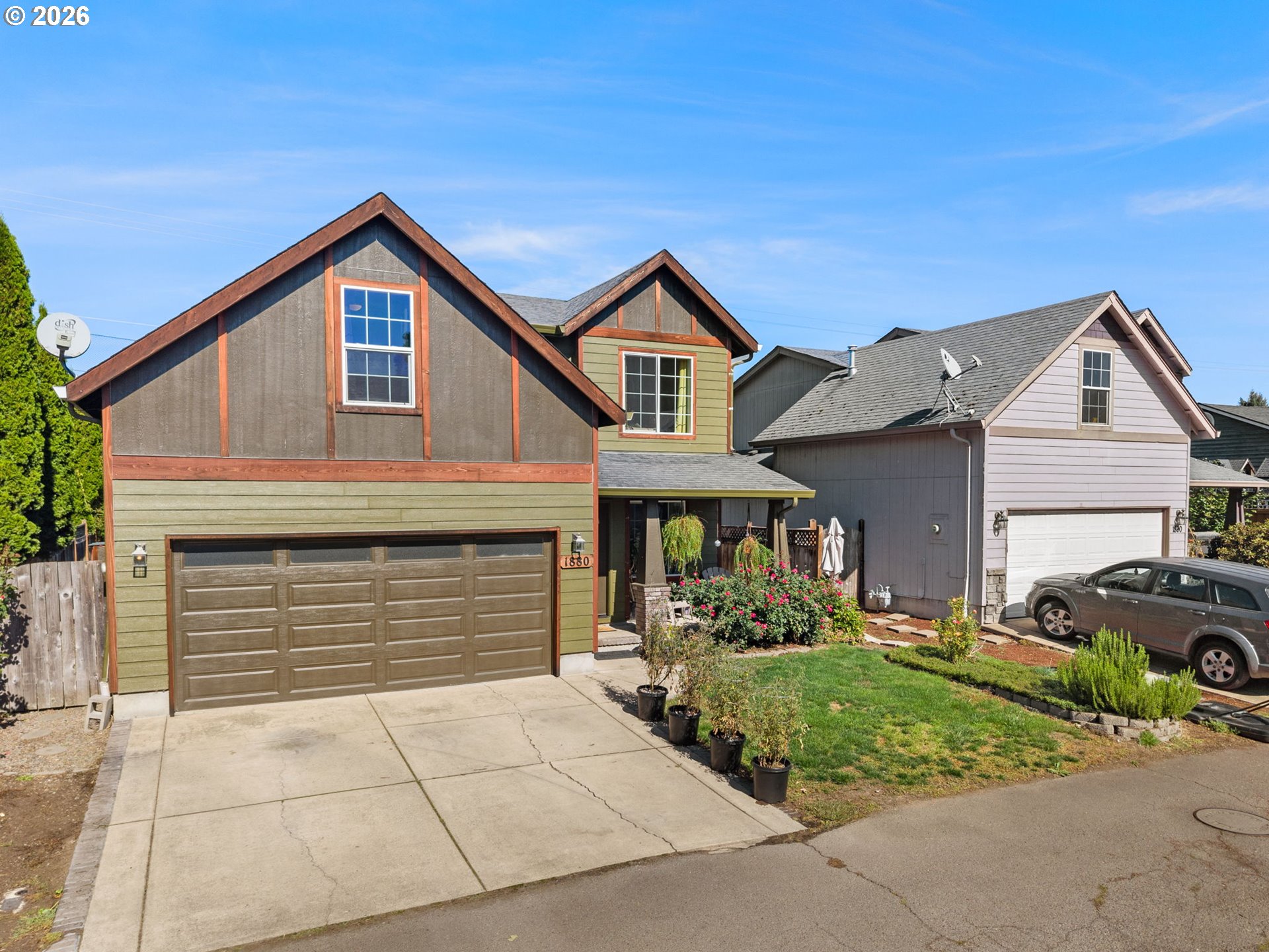 1880 MANIHI DR, Eugene, OR 97404, photo 4 of 48
