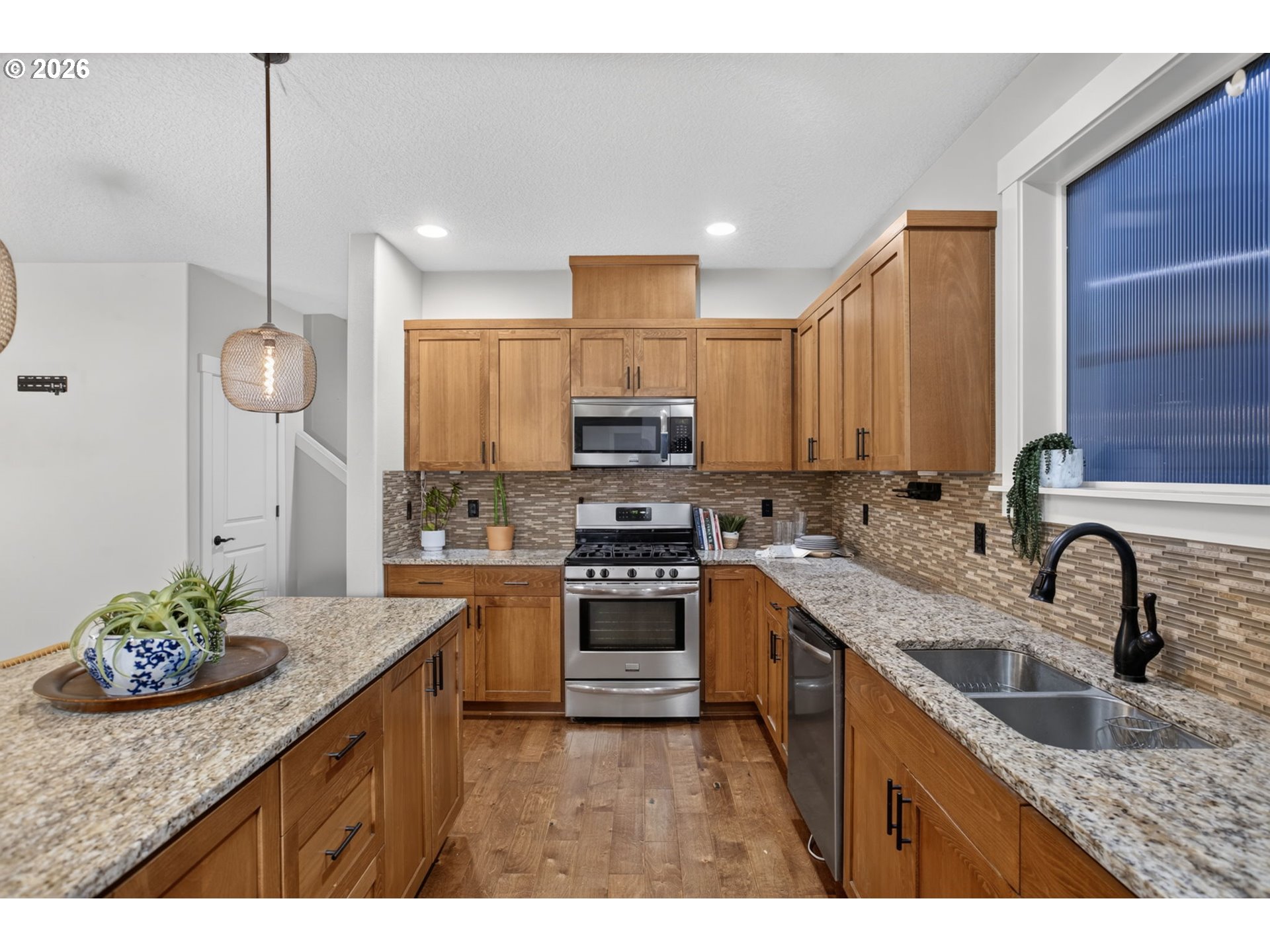 14752 NW SHACKELFORD RD, Portland, OR 97229, photo 7 of 43