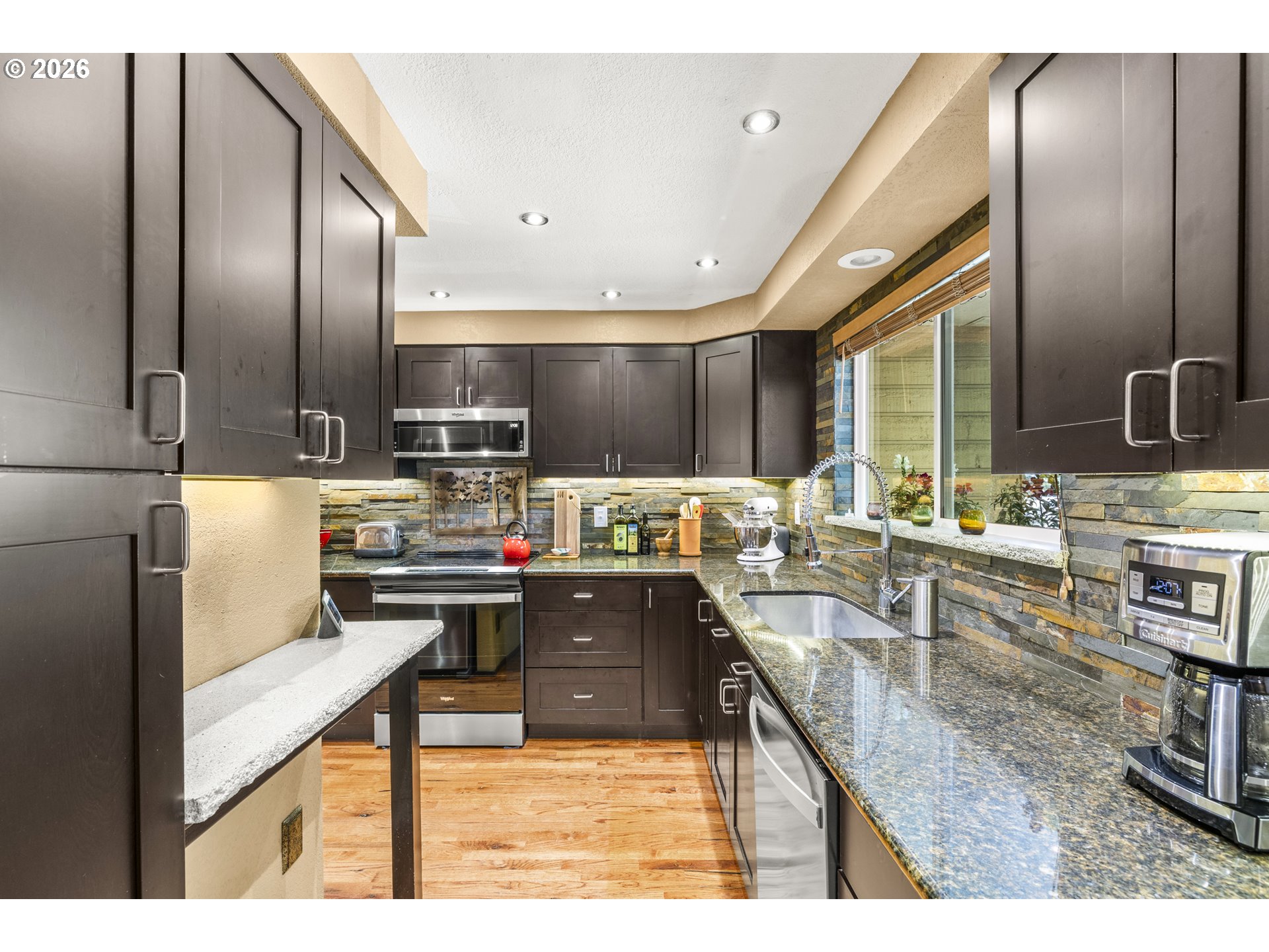 4330 BOTTICELLI ST, Lake Oswego, OR 97035, photo 8 of 46