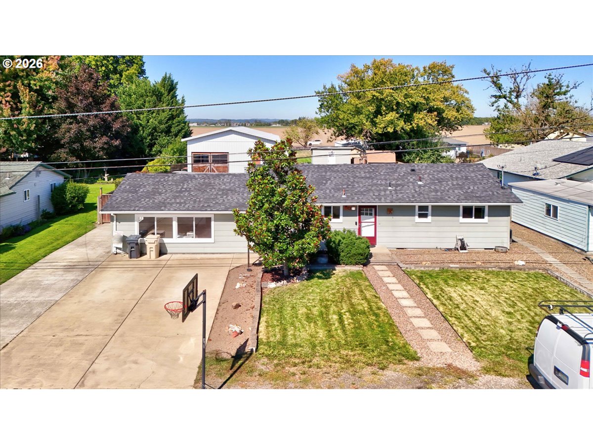 4177 37TH AVE SE, Albany, OR 97322, photo 2 of 44