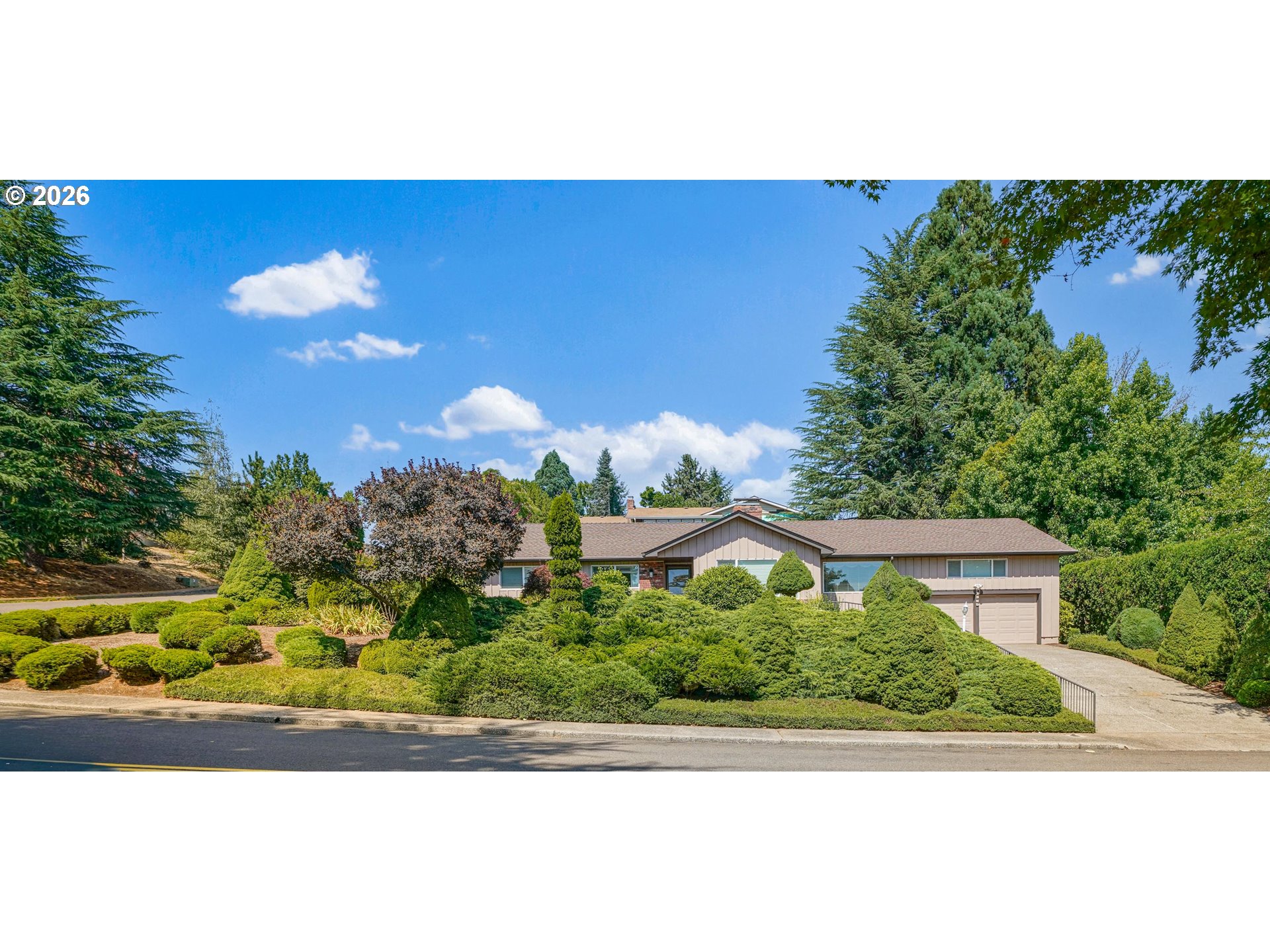 3385 GLEN CREEK RD, Salem, OR 97304, photo 2 of 35