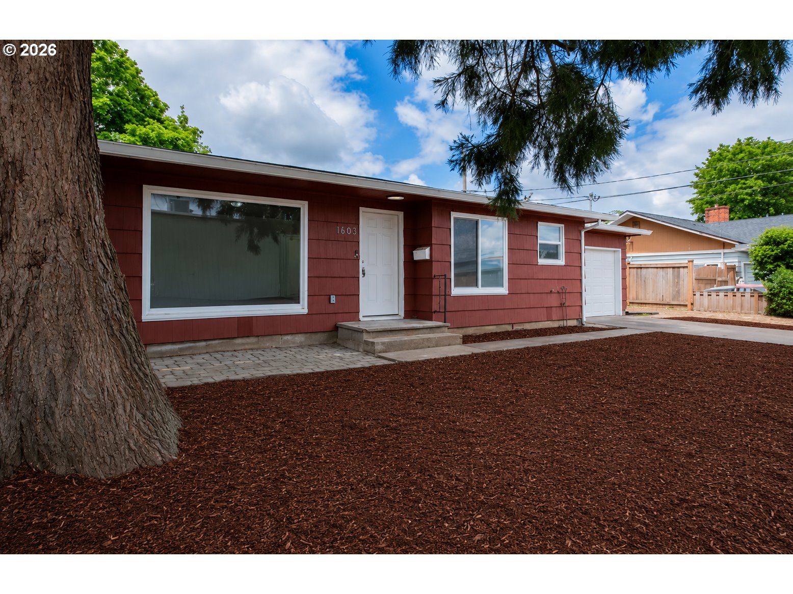 1603 NW ADAMS ST, McMinnville, OR 97128, photo 3 of 45
