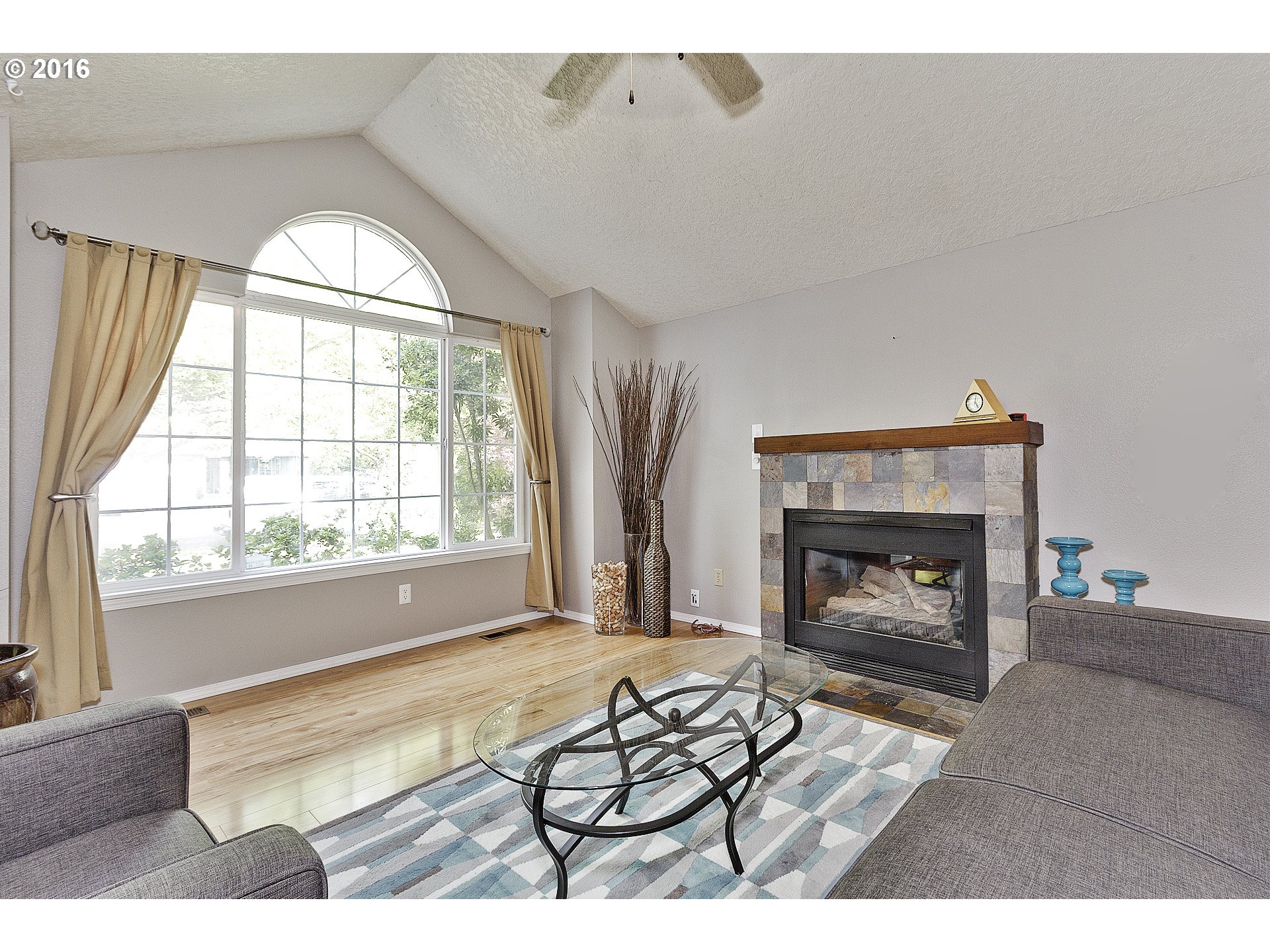 1147 SE 58TH AVE, Hillsboro, OR 97123, photo 2 of 17