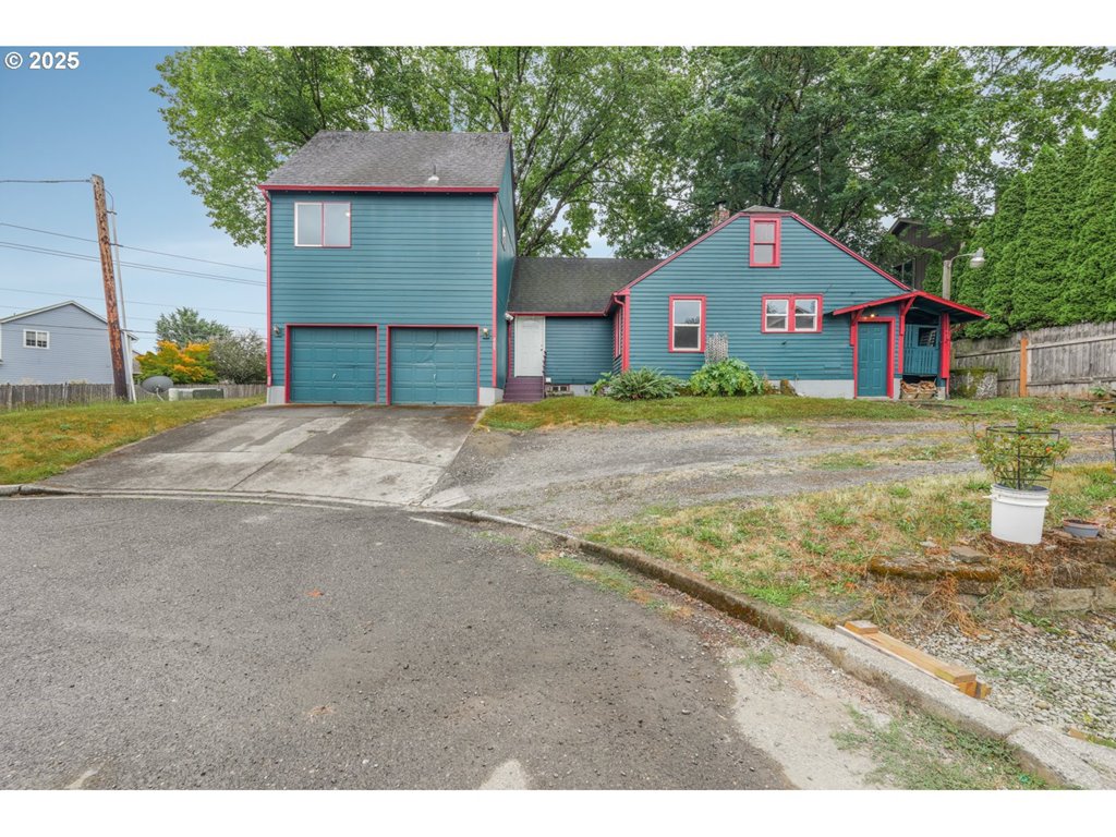 405 NE 115th Cir