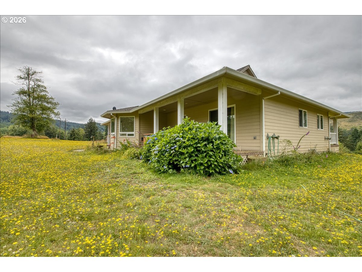 25905 BIXBY RD, Beaver, OR 97108, photo 2 of 32