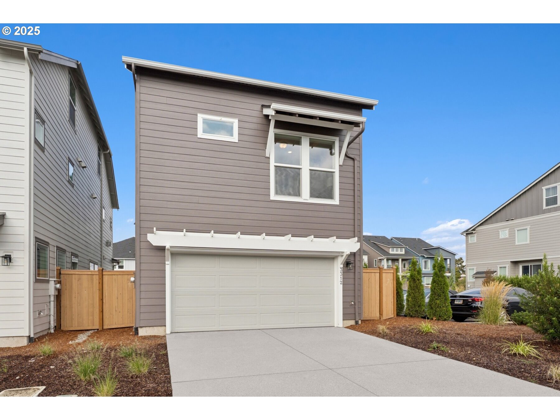 3312 SE Arrowhead AVE, Hillsboro, OR 97123, photo 3 of 29