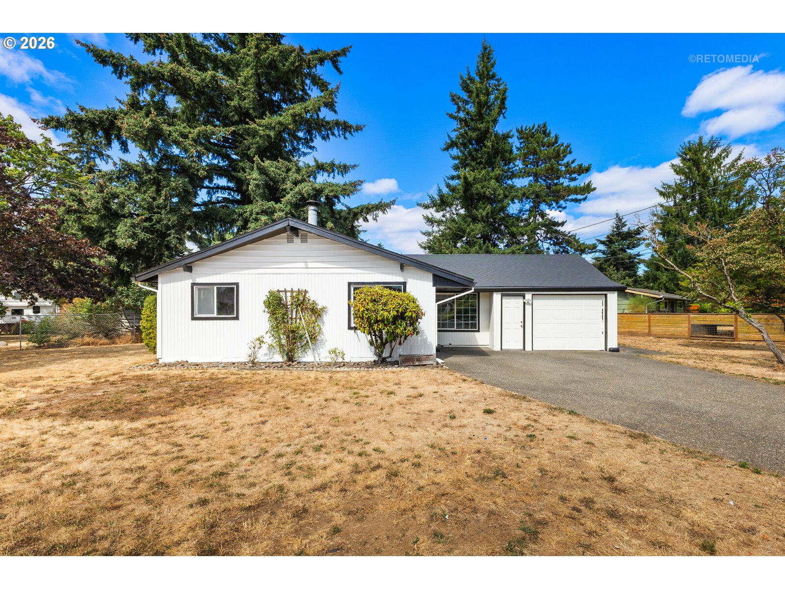 12747 NE HOLLADAY ST, Portland, OR 97230, photo 2 of 26