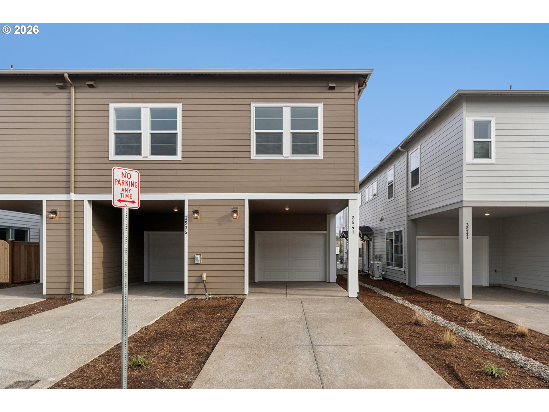 3541 SW 209th AVE, Hillsboro, OR 97129, photo 2 of 6