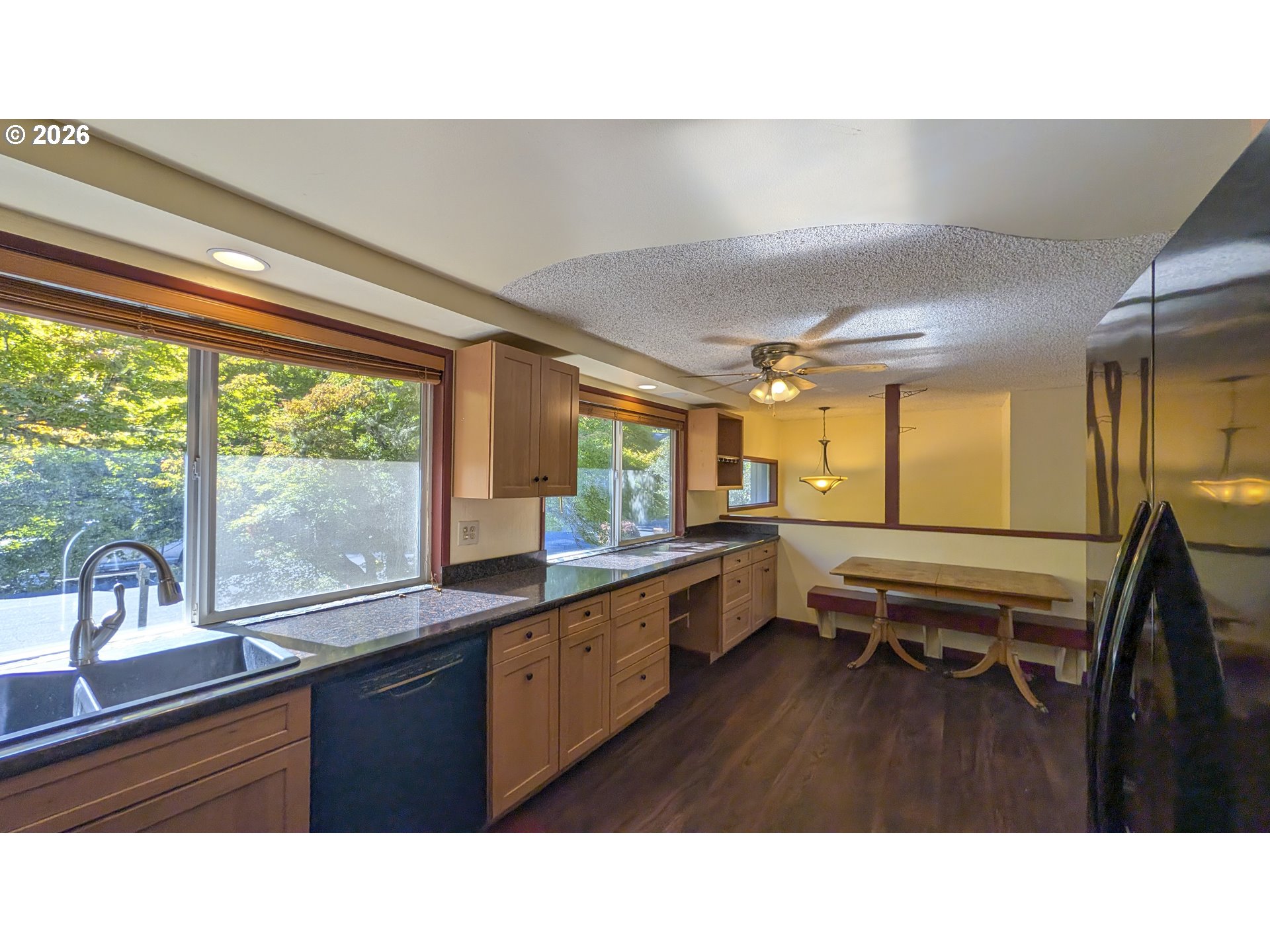 4739 LARKWOOD ST, Eugene, OR 97405, photo 2 of 21