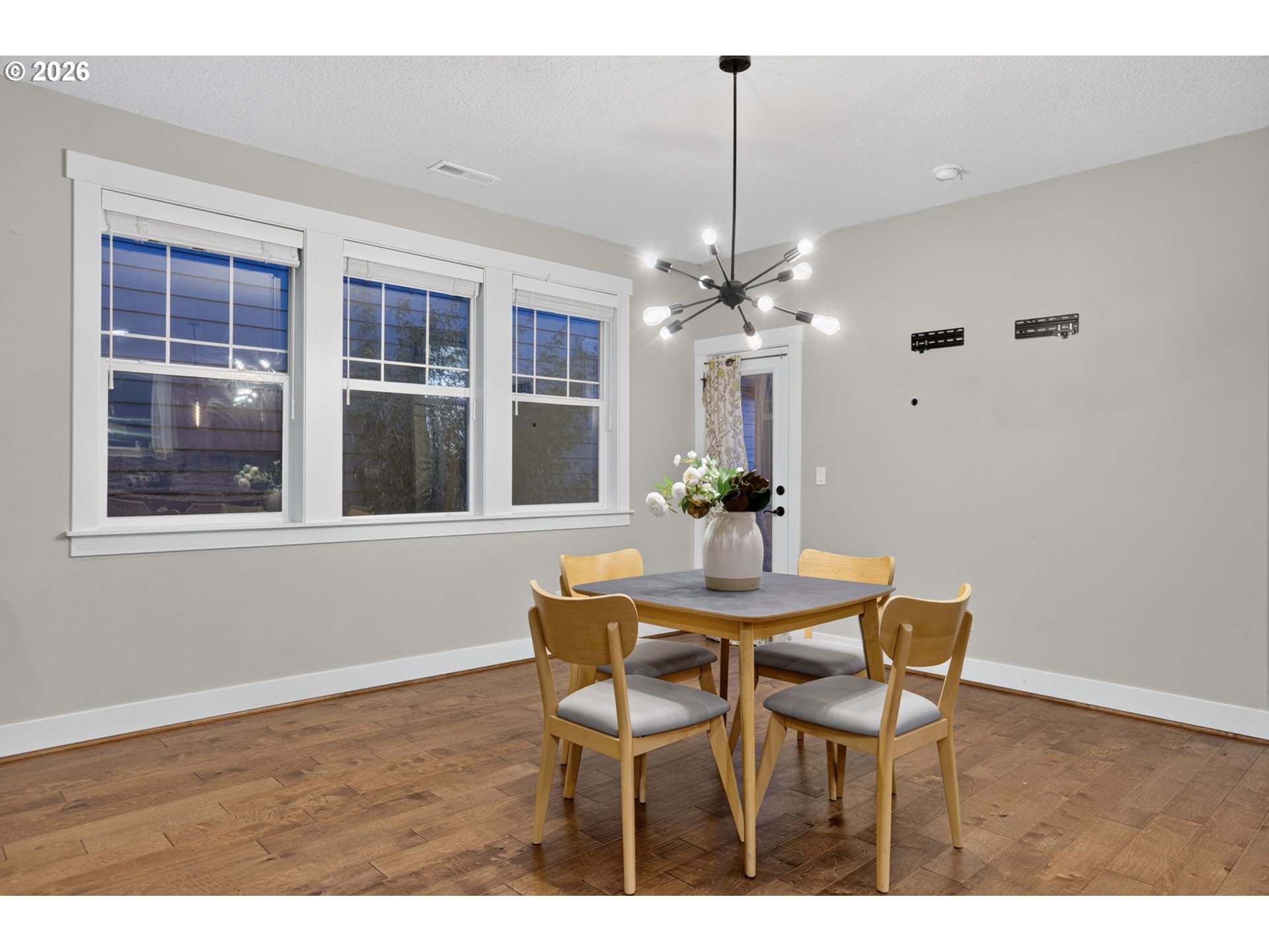 14752 NW SHACKELFORD RD, Portland, OR 97229, photo 8 of 43