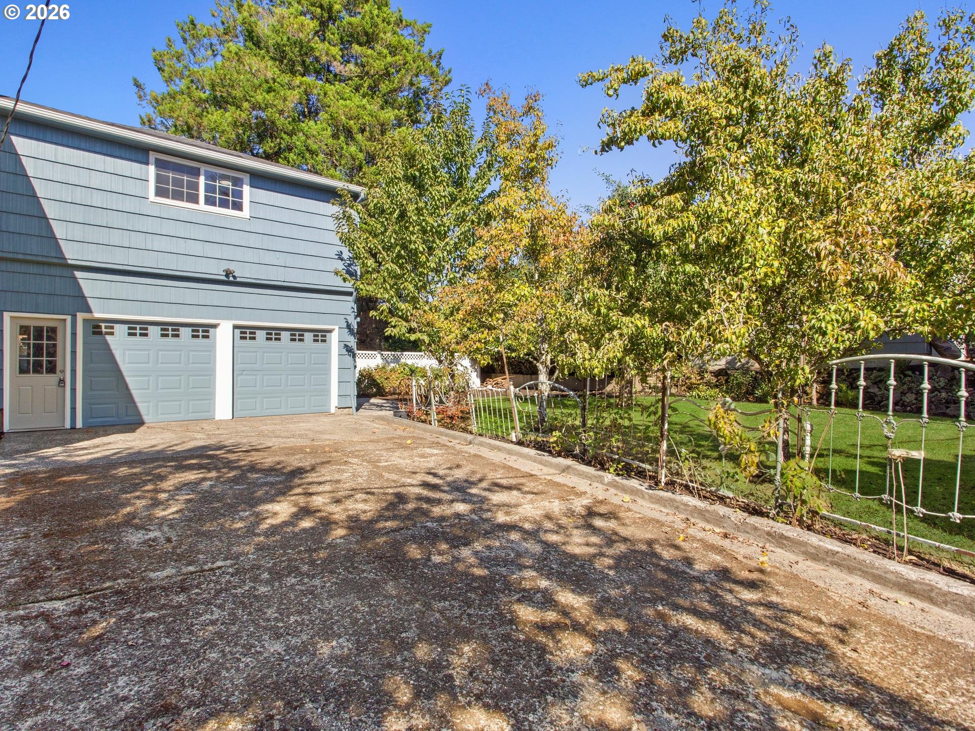 8845 NE BROADWAY, Portland, OR 97220, photo 6 of 48