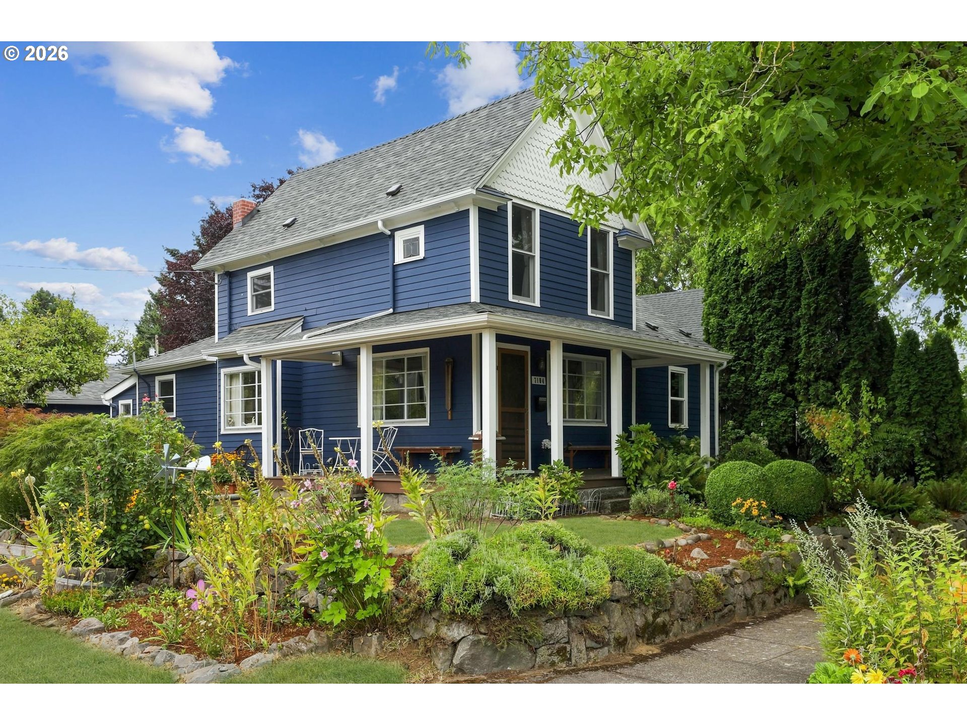 7104 N PRINCETON ST, Portland, OR 97203, photo 2 of 43